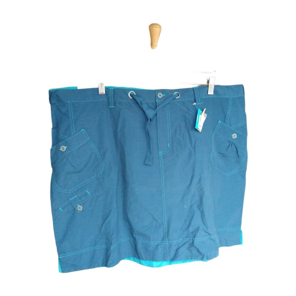 Columbia NWT Athletic Skirt - Flex Fit